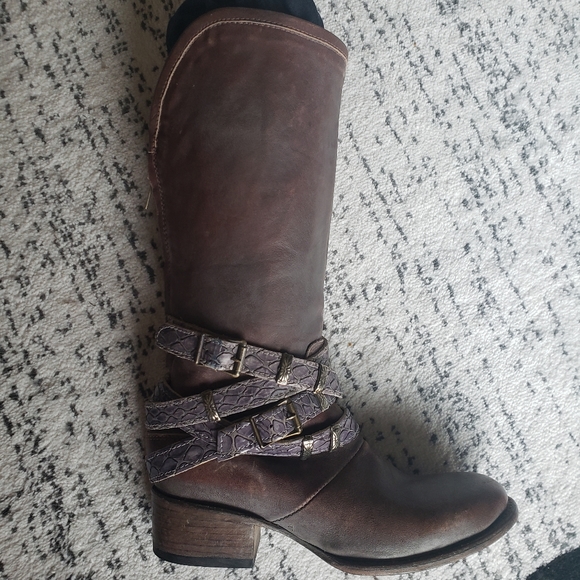 freebird Shoes - Freebird Drove Leather Boots size 8